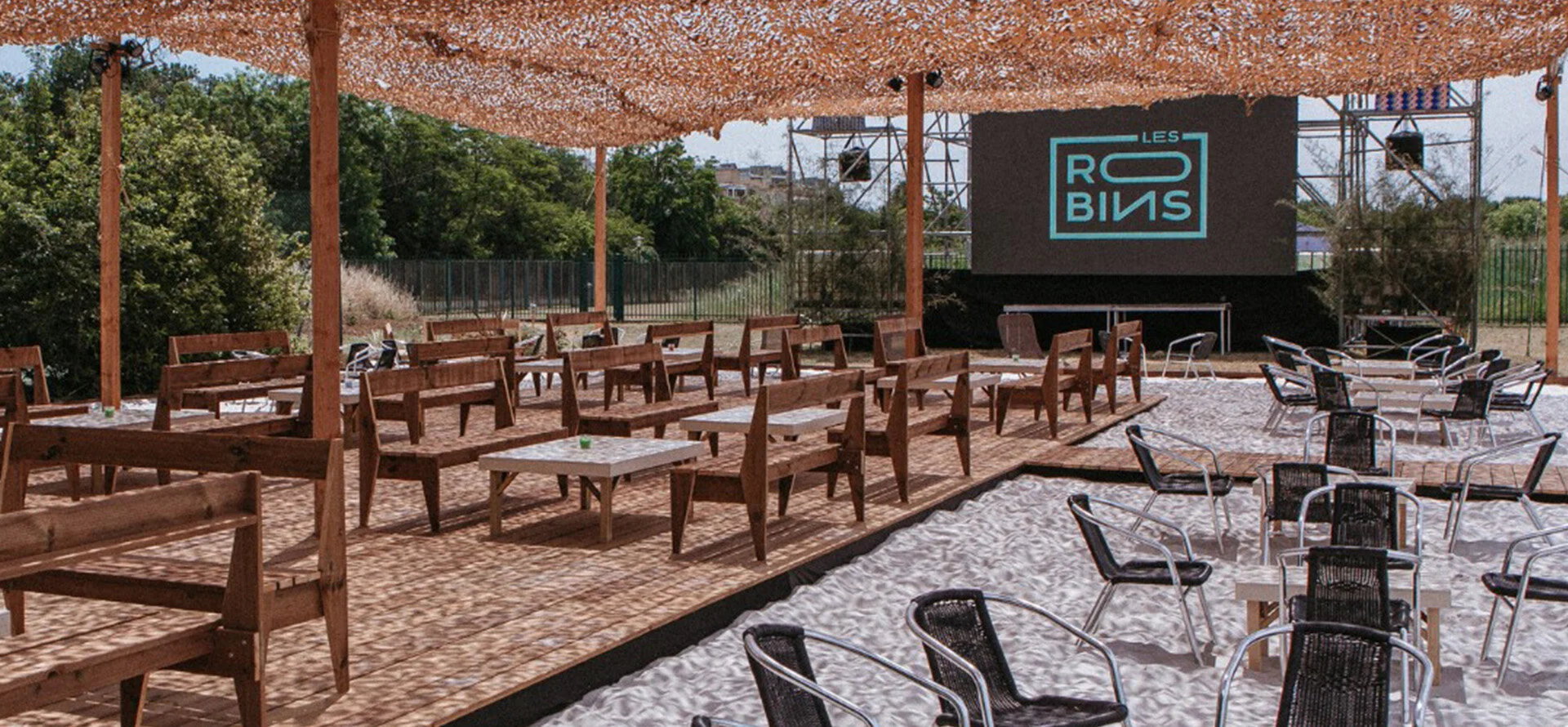 Photo d'une terrasse pour événement des Robins